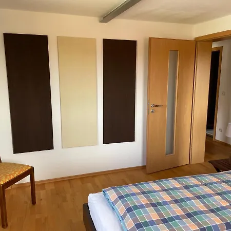 Meridiana Apartment Tuntenhausen